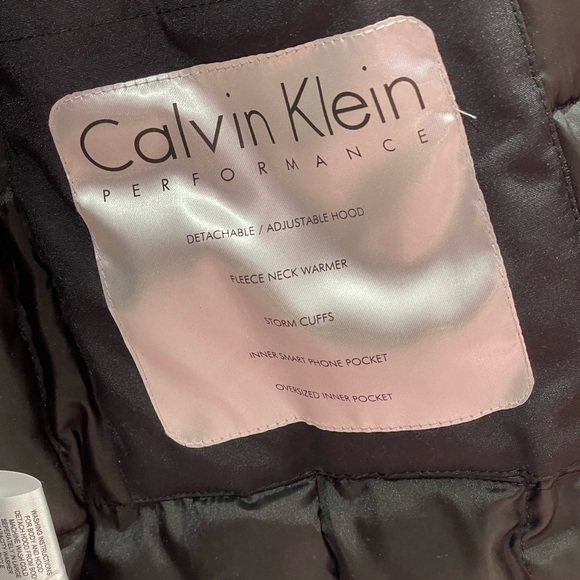 Calvin Klein Performance White Puffer Parka Jacket with Removable Faux Fur Hood - Picture 6 of 6